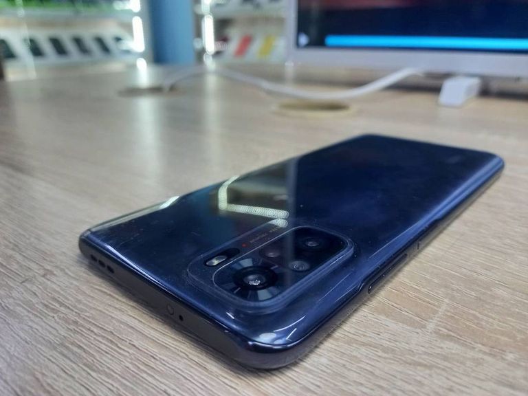 Xiaomi Mi Note 10 6/128GB Green Код:01-18951051. Изображение 8