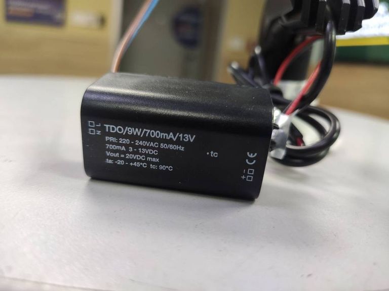 Дешево Ltx nano r trimless, d35mm, h67mm, 3000k з ломбарду