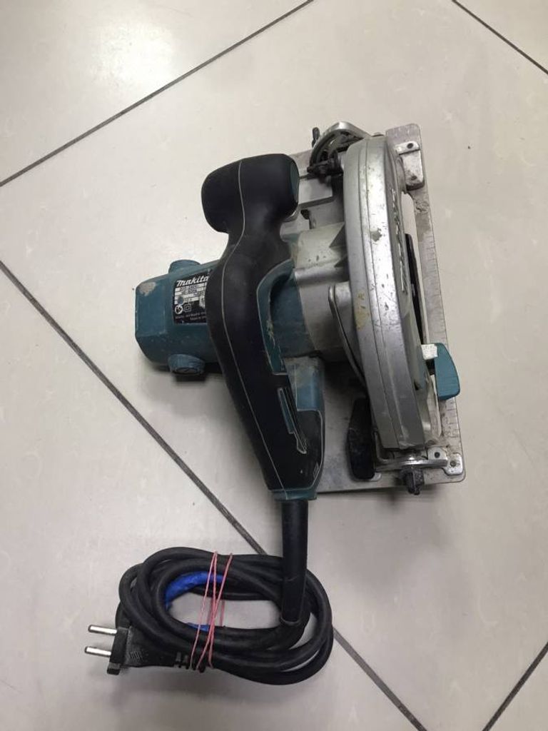 Makita HS7601