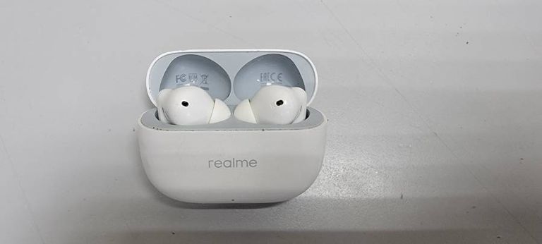 Realme buds t300