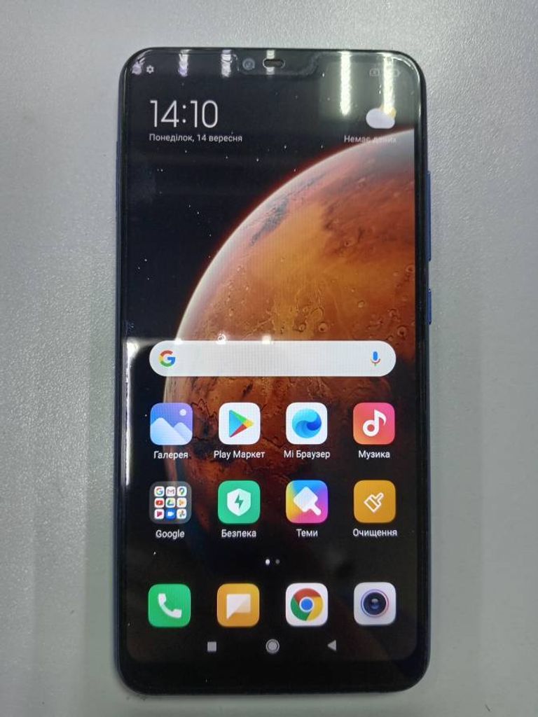 Xiaomi mi-8 lite 4/64gb