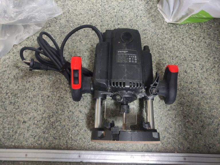 Оголошення Dnipro-M er-210lx Б/У