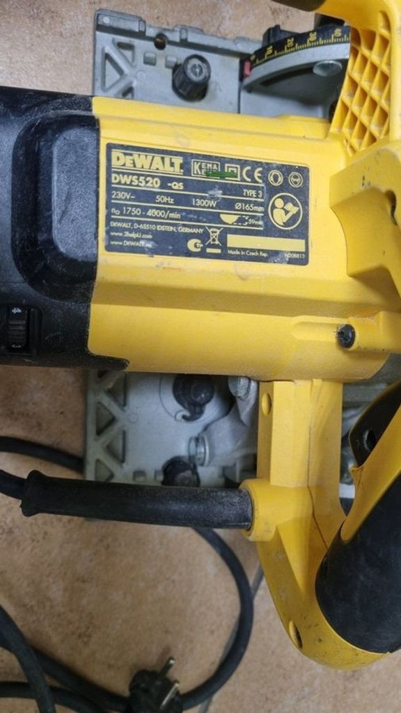 Оголошення Dewalt DWS520K Б/У