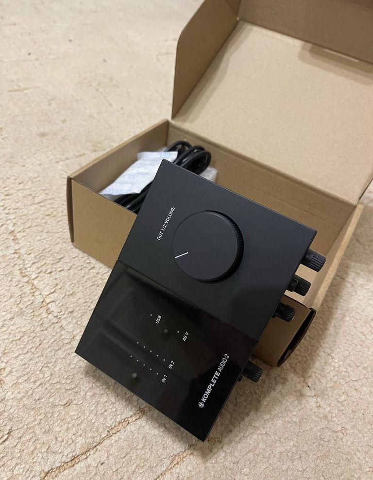 Native instruments Komplete Audio 2 Код:null. Зображення 5