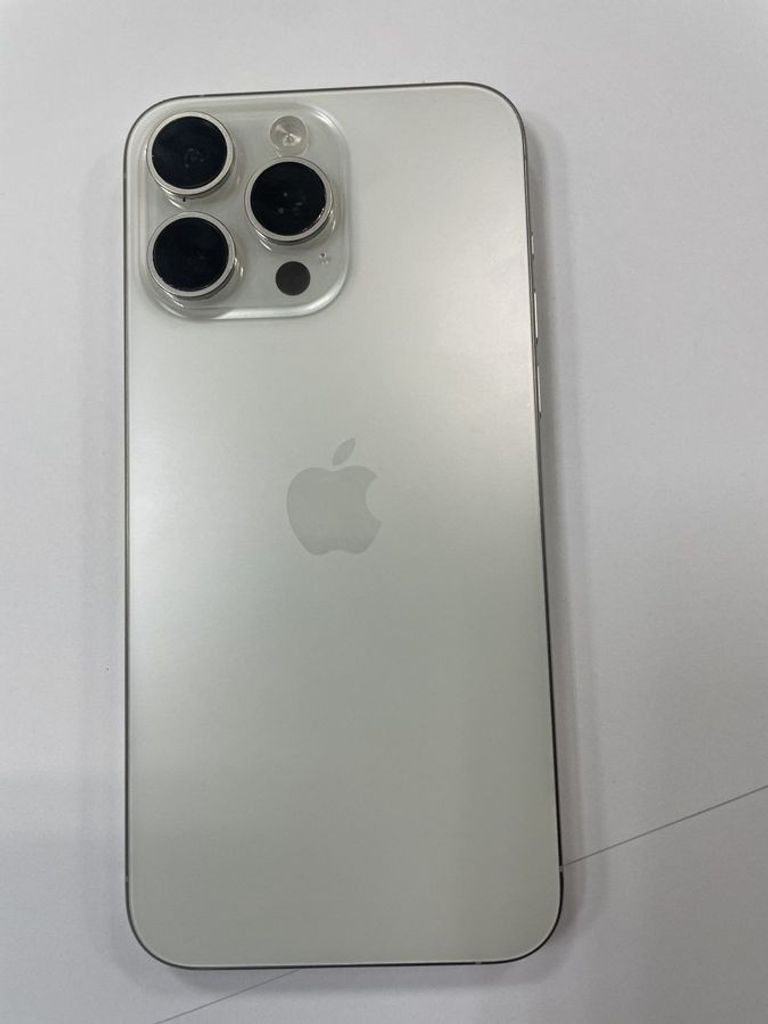 Оголошення Apple iphone 15 pro max 256gb Б/У