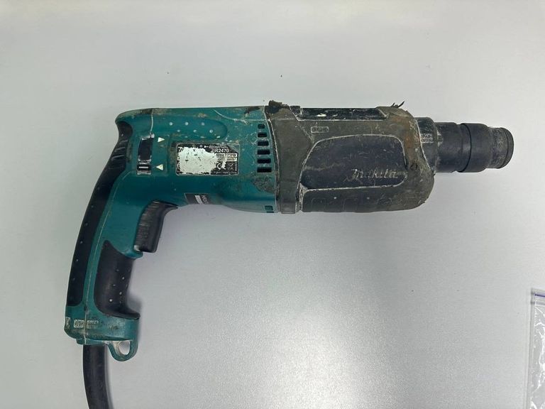 Оголошення Makita HR2470 Б/У