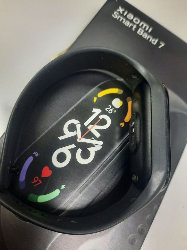 Купить Xiaomi mi smart band 7 Б/У