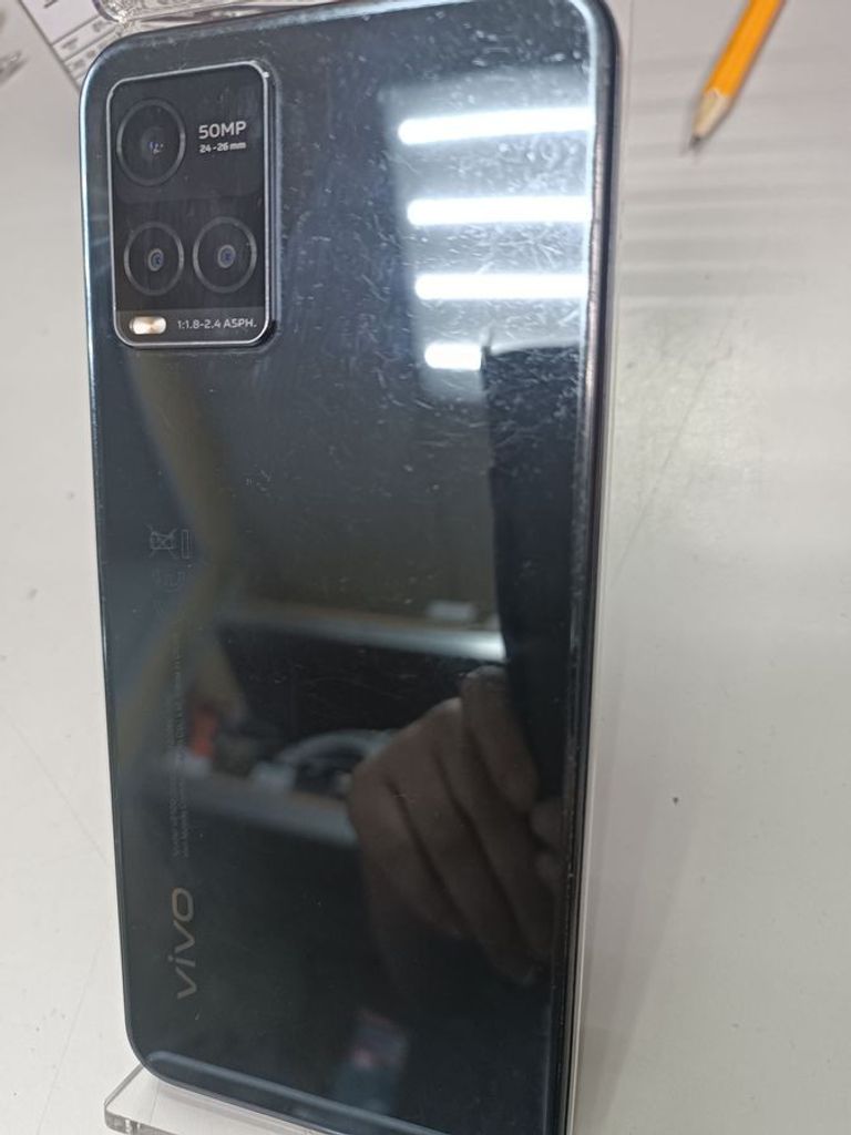 Оголошення Vivo y33s 8/128gb Б/У