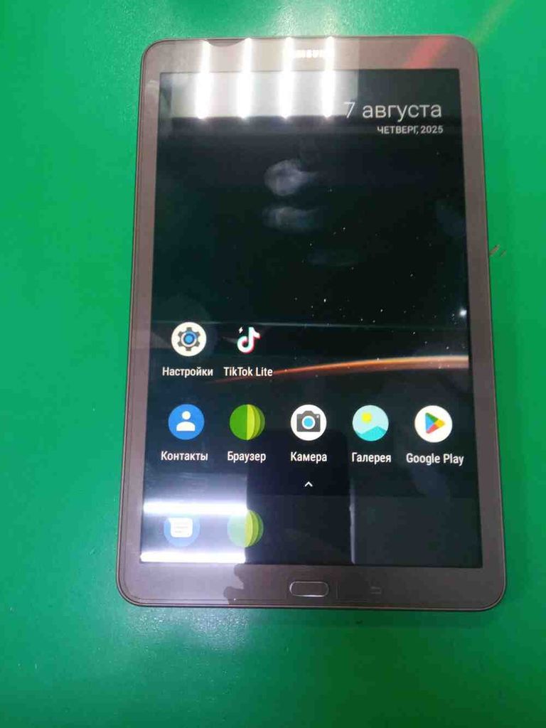 Оголошення Samsung Galaxy Tab E 9.6 3G Black (SM-T561NZKA) Б/У