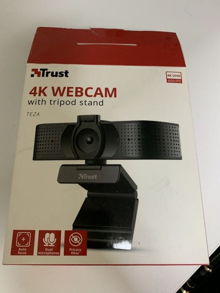 Дешиво Trust teza 4k ultra hd black с ломбарда