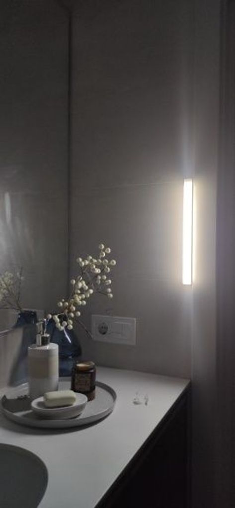 Купить LED лампа на магніті Б/У