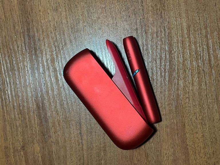 Купити IQOS ORIGINALS DUO Червоний (DK002957.00) Б/У