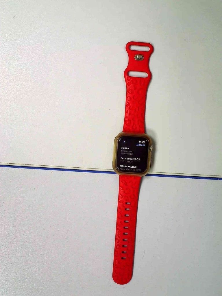 Дешево Apple Watch SE 2 GPS + Cellular 44mm Starlight Aluminum Case with Starlight Sport Band (MNPT3, MNTW3) з ломбарду