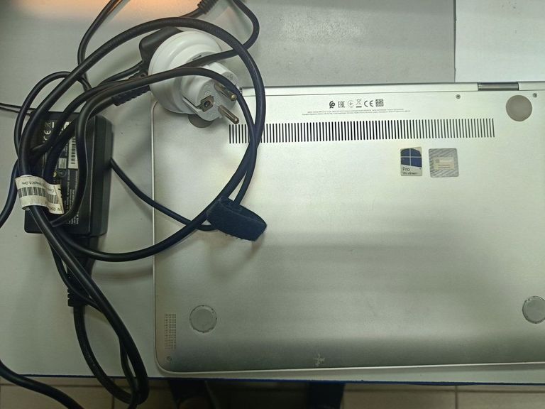 Розпродаж Hp 14/core i5 6300u ddr3/8gb ddr3/hdd *відсутній/ssd 256 gb/*інтегрована, продавець Техноскарб