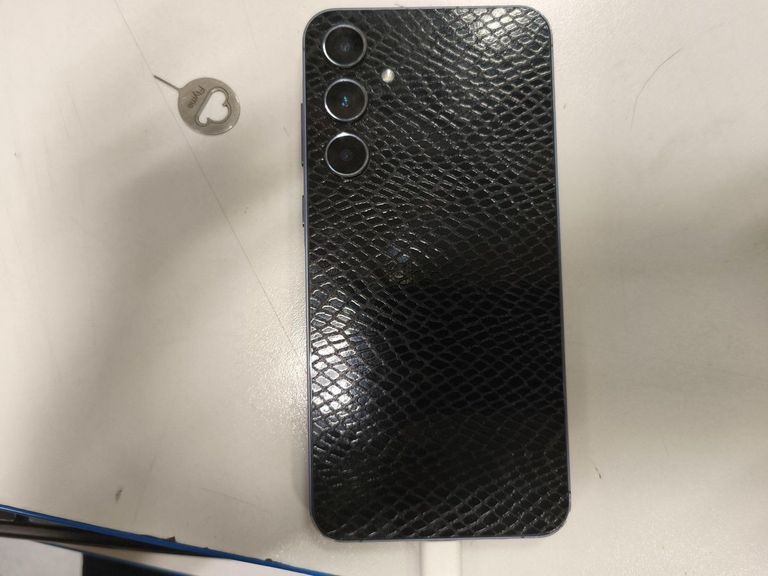 Дешево Samsung galaxy a55 5g sm-a556b 8/256gb з ломбарду