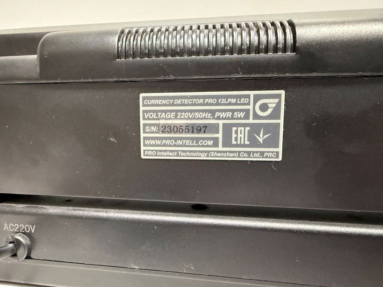 Дешево Pro Intellect Technology без моделі з ломбарду