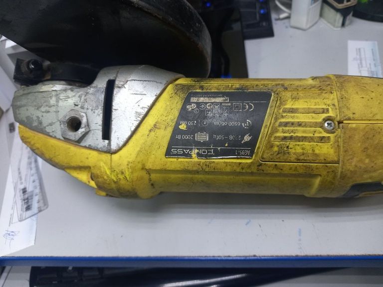 Дешево Compass AG95-1 з ломбарду