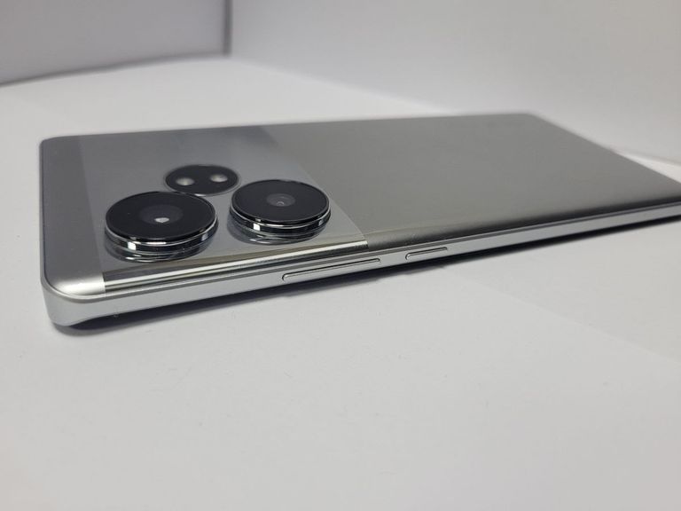 Realme GT 6T 12/256GB Razor Green Код:01-200776904. Зображення 5