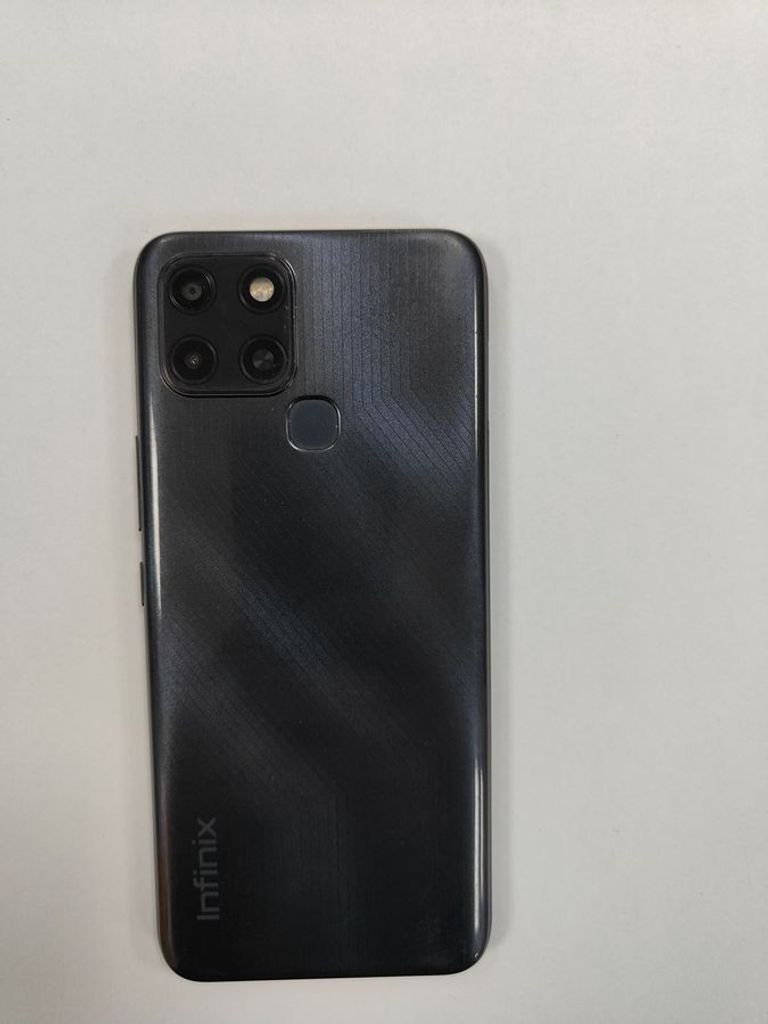 Дешево Infinix smart 6 2/32gb nfc з ломбарду