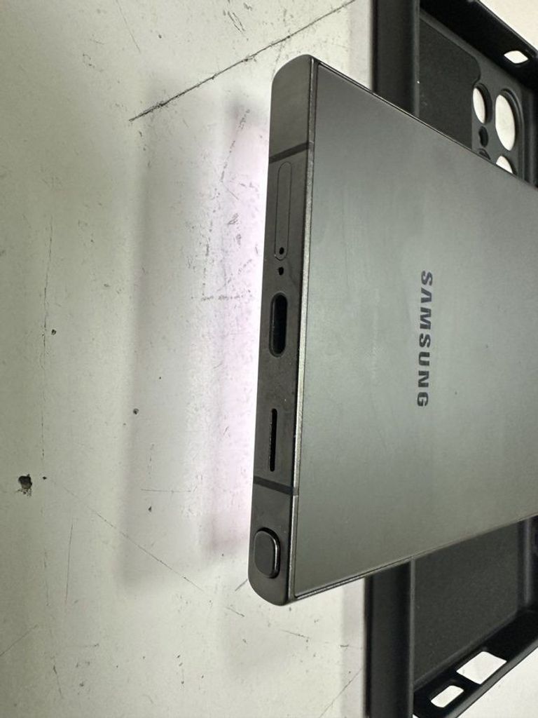 Samsung galaxy s24 ultra sm-s928w 12/256gb Код:01-200787305. Зображення 7