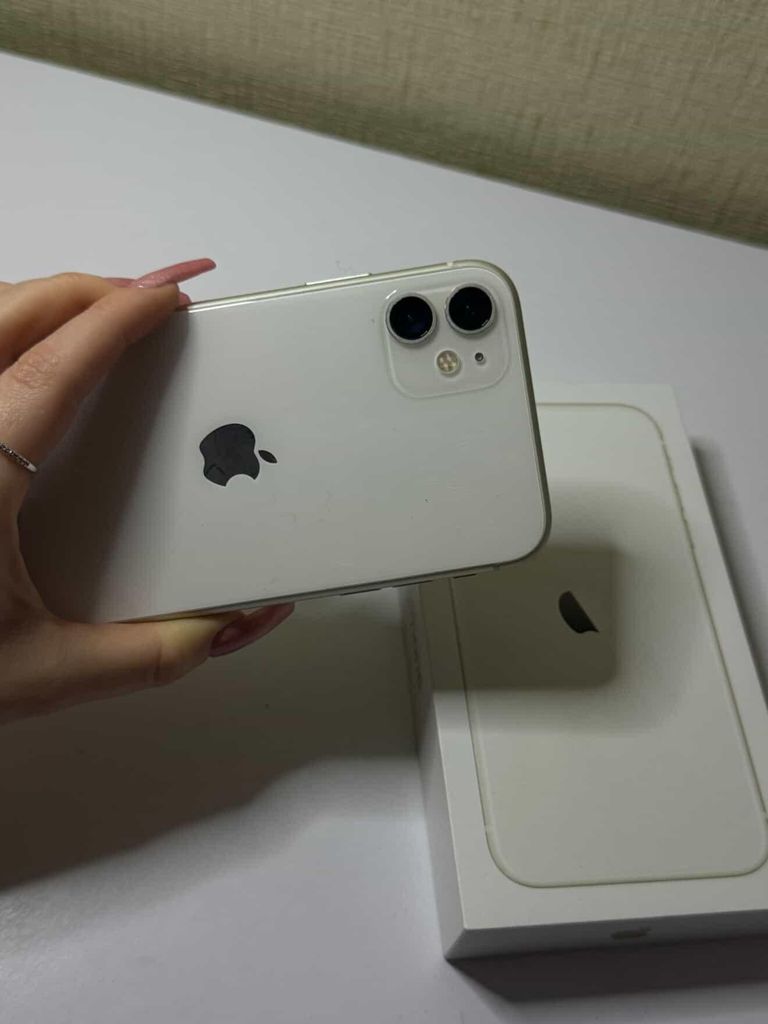 Оголошення Apple iPhone 11 128GB White Slim Box (MHDJ3) Б/У