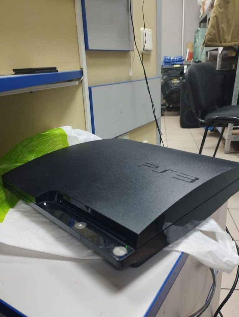 Купити Sony ps 3 slim 320gb Б/У