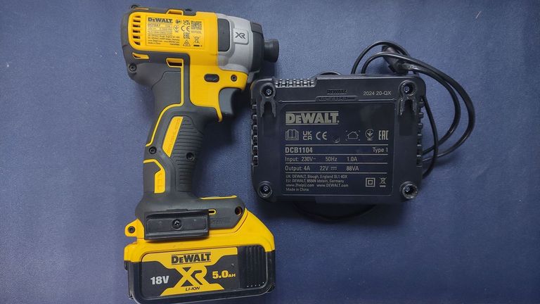 Объявление Dewalt dcf809 1акб 5ah + зп Б/У