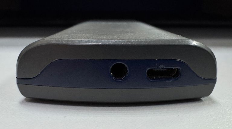 Nokia 105 SS 2023 Cyan (1GF019EPG6C01) Код:01-200796558. Изображение 6