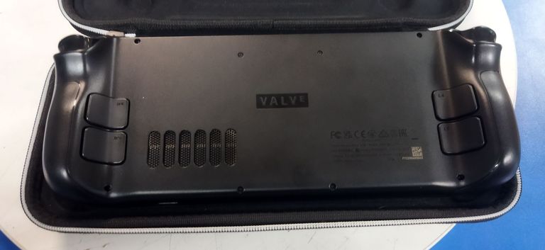 Дешиво Valve Steam Deck OLED 1 TB с ломбарда