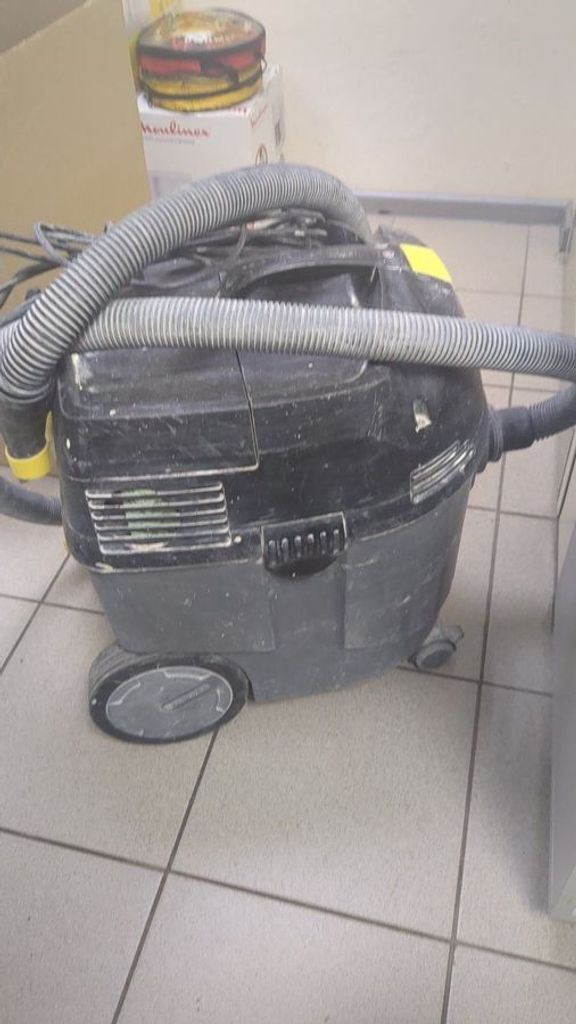 Дешиво Karcher NT 35/1 Ap с ломбарда