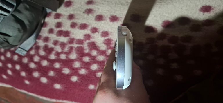 Дешево Sony ps vita з ломбарду