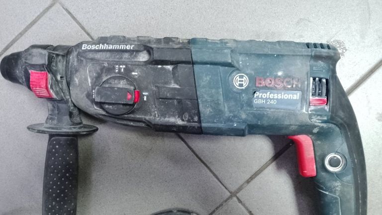 Оголошення Bosch gbh 240 Б/У
