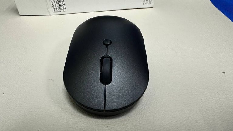 Xiaomi mi dual mode wireless mouse silent edition Код:18-000093495. Изображение 5