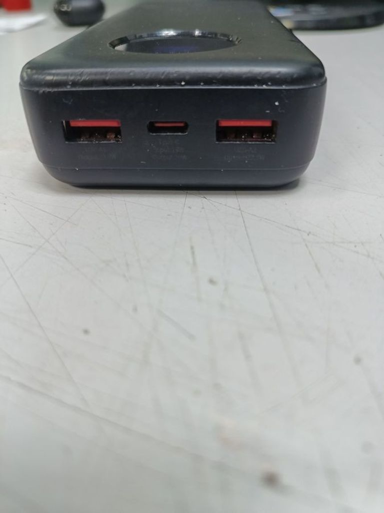 Оголошення Xipin t168lf-2w pd20w+22.5w 20000mah Б/У