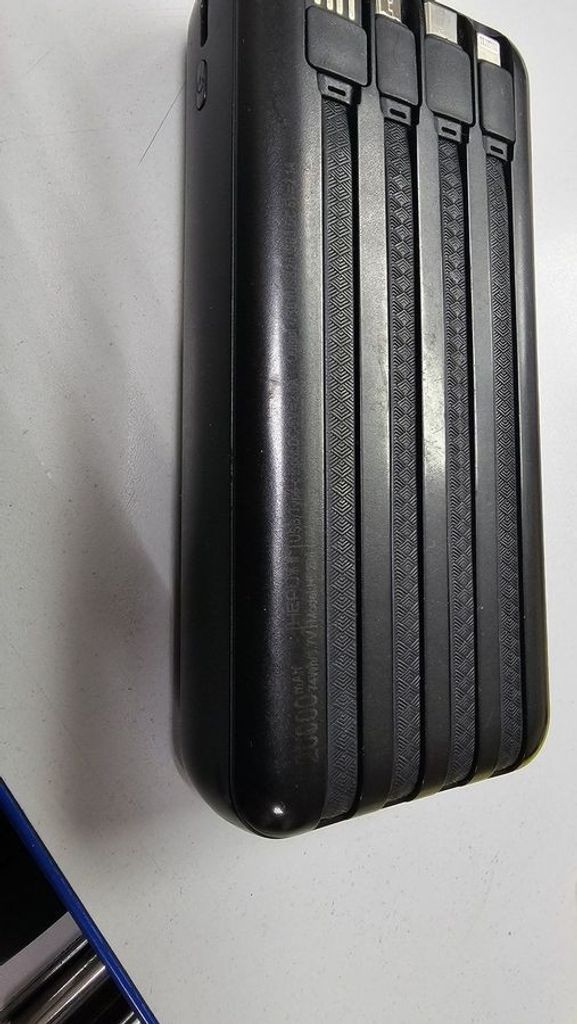 Купить Canyon cne-cpb2001 20000 mah Б/У