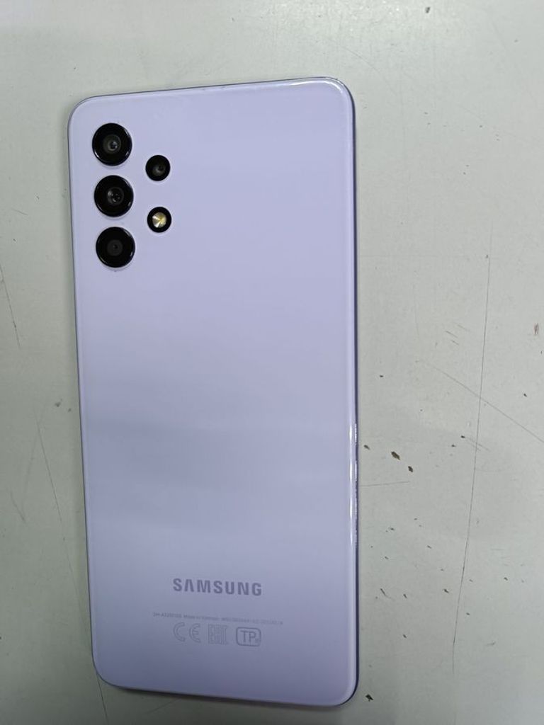 Дешиво Samsung Galaxy A32 4/64GB Black (SM-A325FZKD) с ломбарда