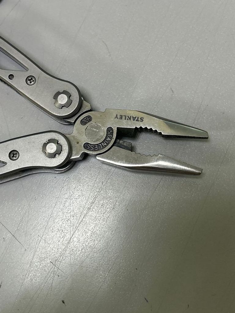 Дешево Stanley 2cr з ломбарду
