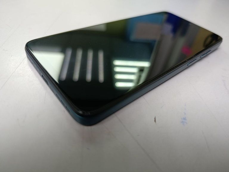 Дешево Motorola moto g05 4/128gb з ломбарду