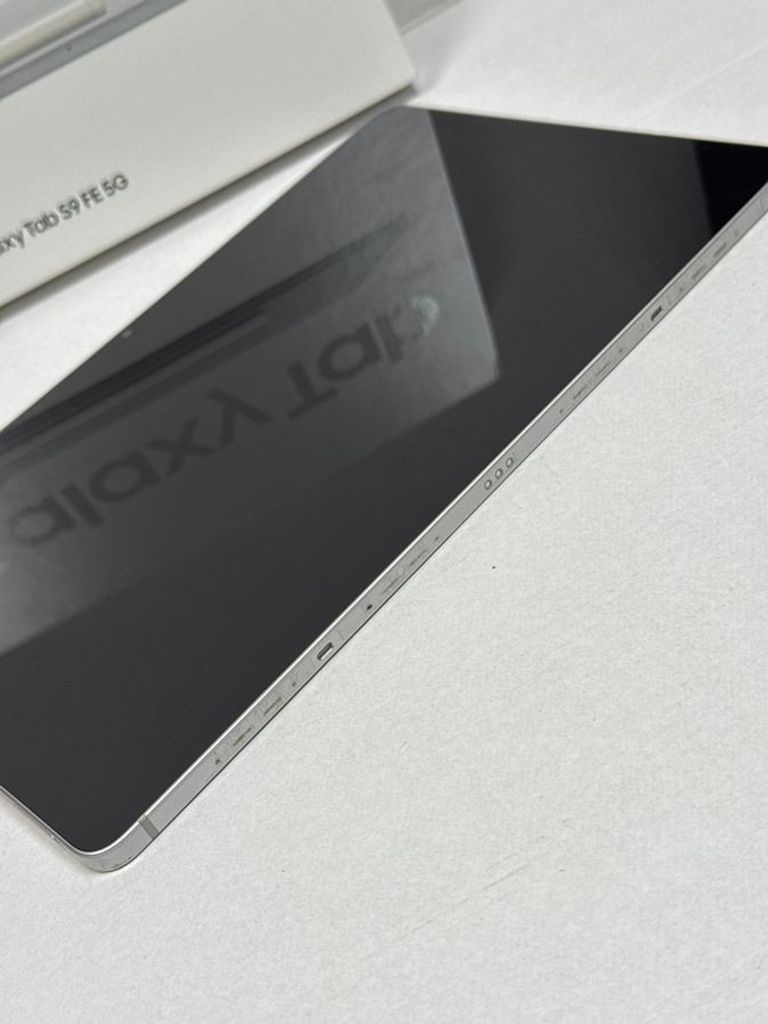 Дешево Samsung galaxy tab s9 fe 5g 6/128gb з ломбарду