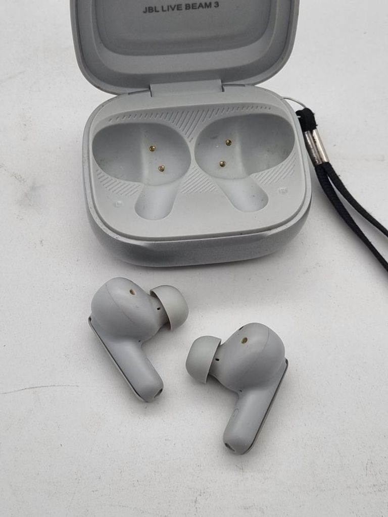 Дешево Jbl live beam 3 з ломбарду