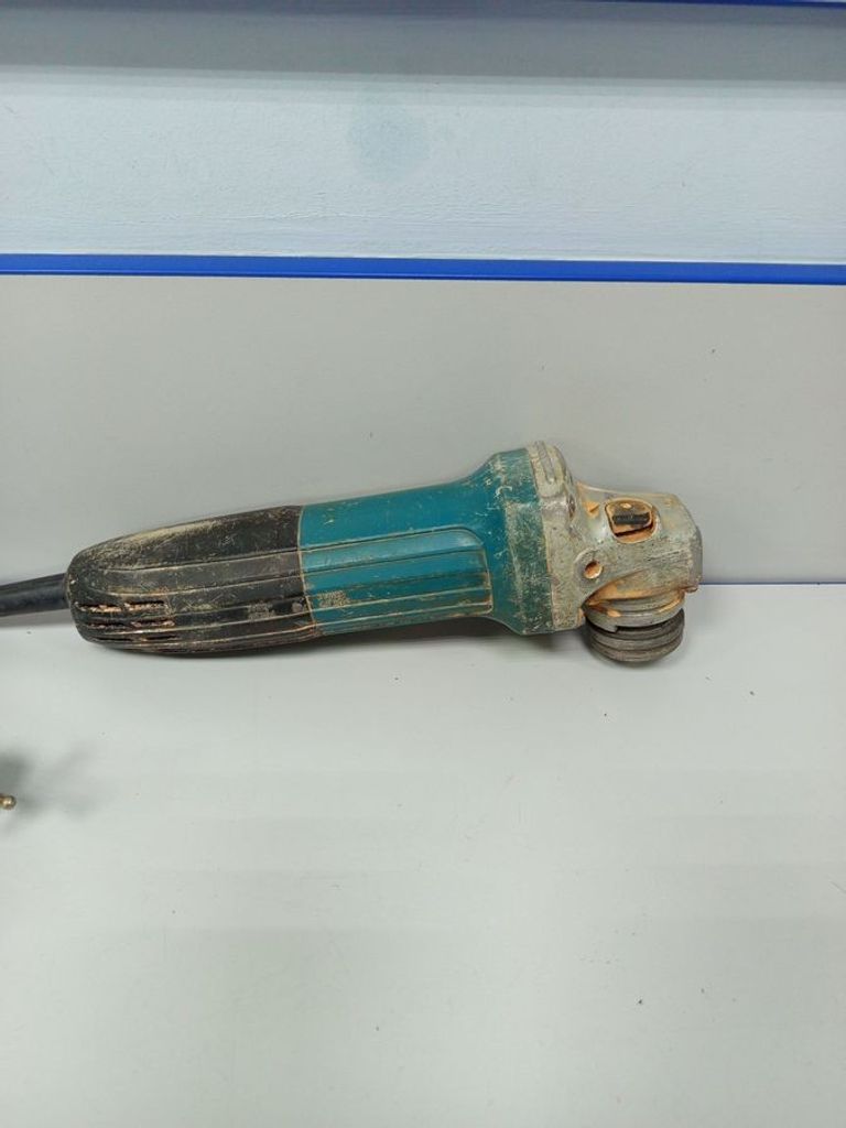 Купити Makita GA5030R Б/У