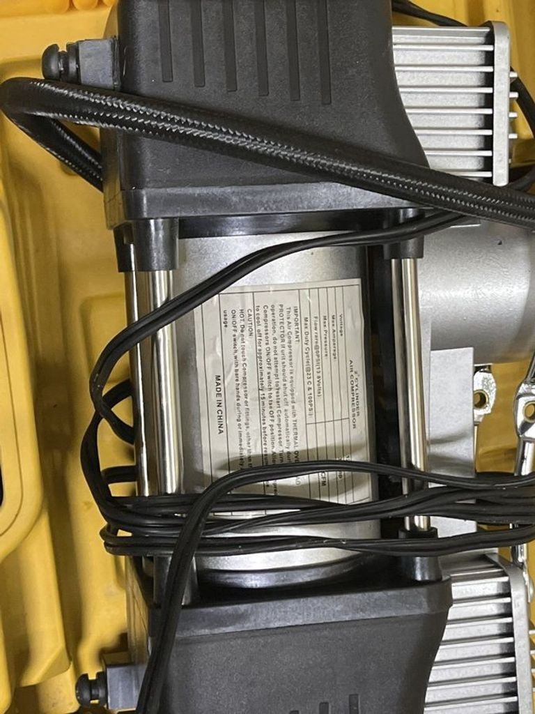 Дешево Dewalt Копія без моделі з ломбарду