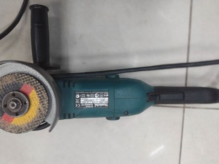 Дешиво Makita GA6021C с ломбарда