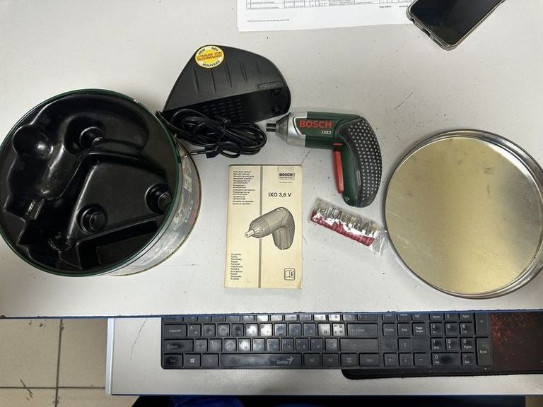 Купить Bosch ixo Б/У