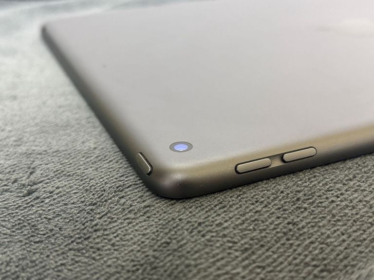 Дешиво Apple ipad 10.2 2021 wi-fi 64gb с ломбарда