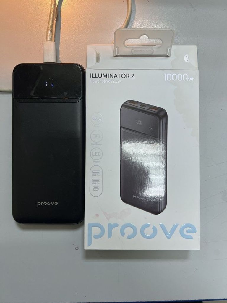 Дешиво Proove illuminator 2 22.5w 10000mah с ломбарда
