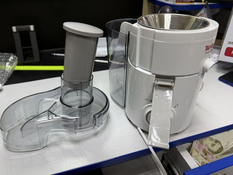 Дешево Tefal ZE370138 з ломбарду