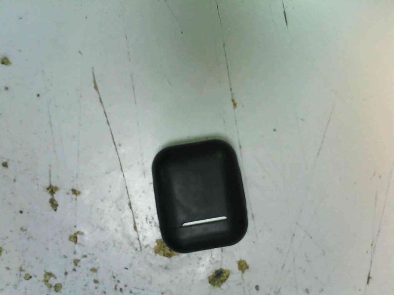 Купить Apple airpods 2nd generation a1602, a2031, a2032 Б/У