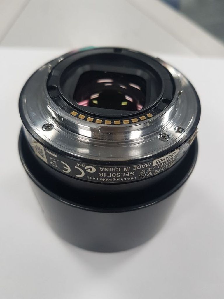 Дешиво Sony SEL50F18F 50mm f/1,8 с ломбарда