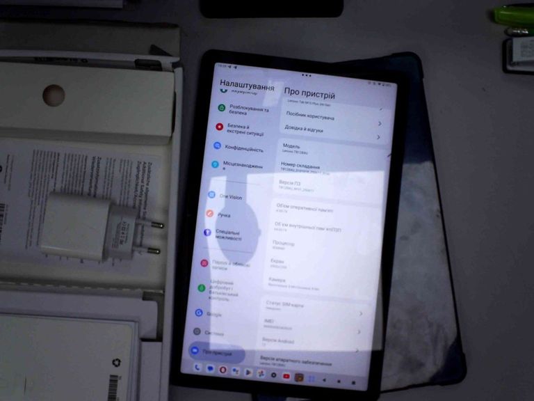 Оголошення Lenovo tab m10 plus tb-128xu 4/64gb lte Б/У